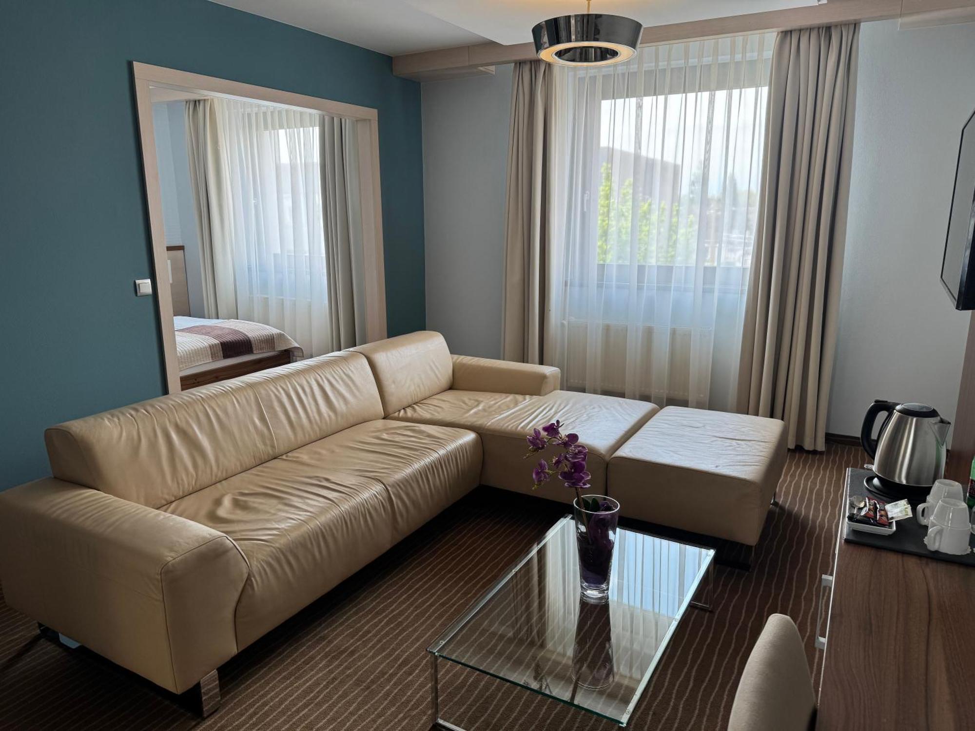 Hotel Famulus Győr Zewnętrze zdjęcie